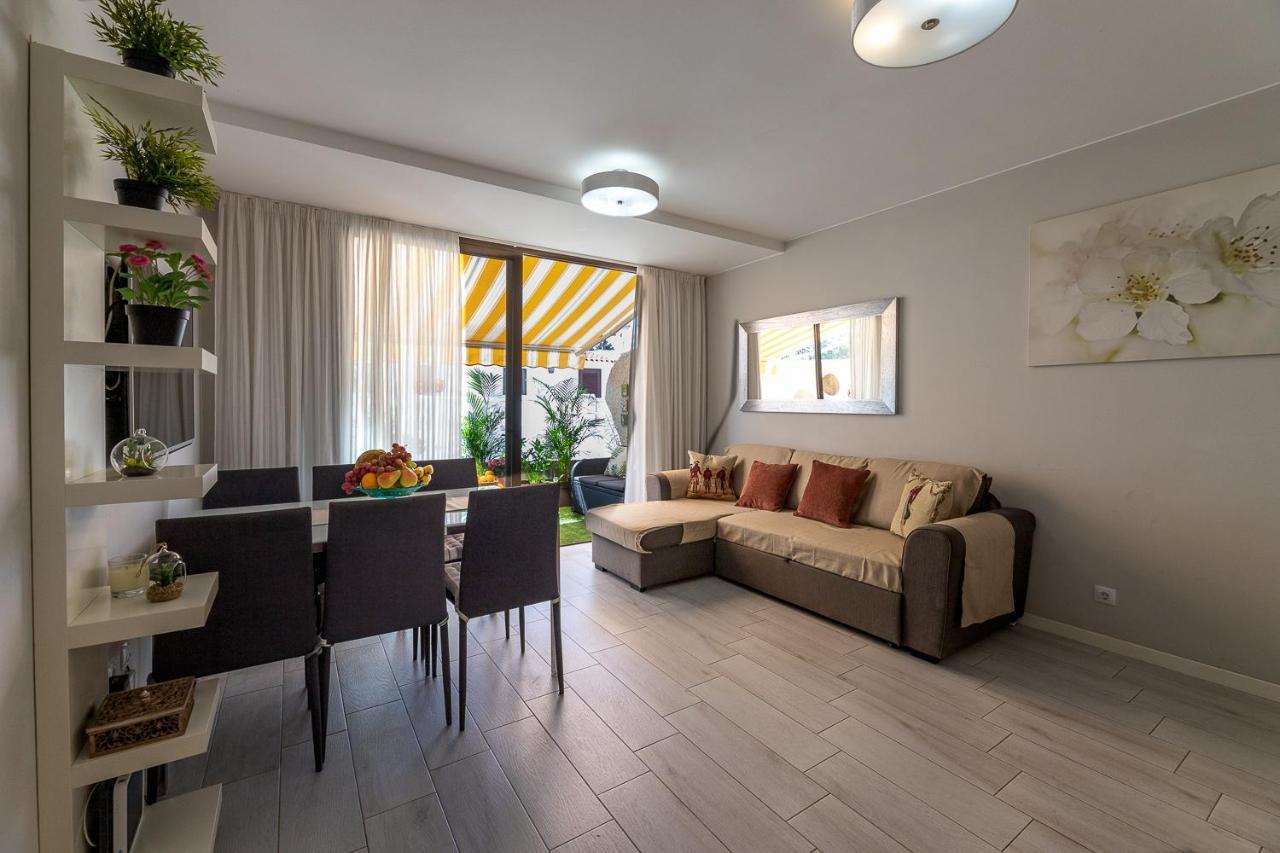 Beautiful Duplex In 3 Minutes Walking To The Beach In Playa De Las Americas Екстериор снимка