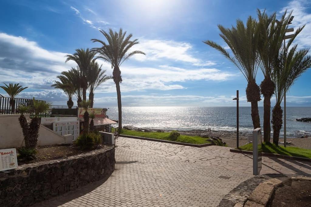 Beautiful Duplex In 3 Minutes Walking To The Beach In Playa De Las Americas Екстериор снимка