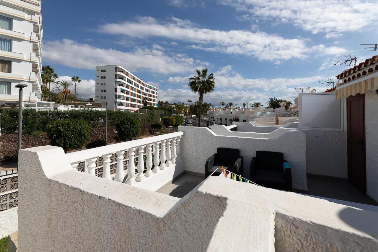 Beautiful Duplex In 3 Minutes Walking To The Beach In Playa De Las Americas Екстериор снимка